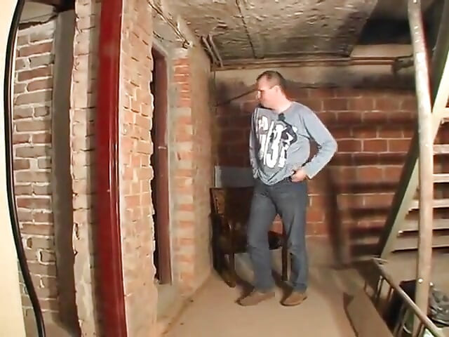 Spex blonde chick rides big cocks