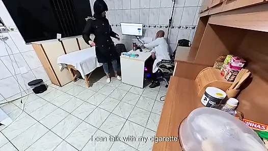 Aslında doktor o kadar iyi değildi.