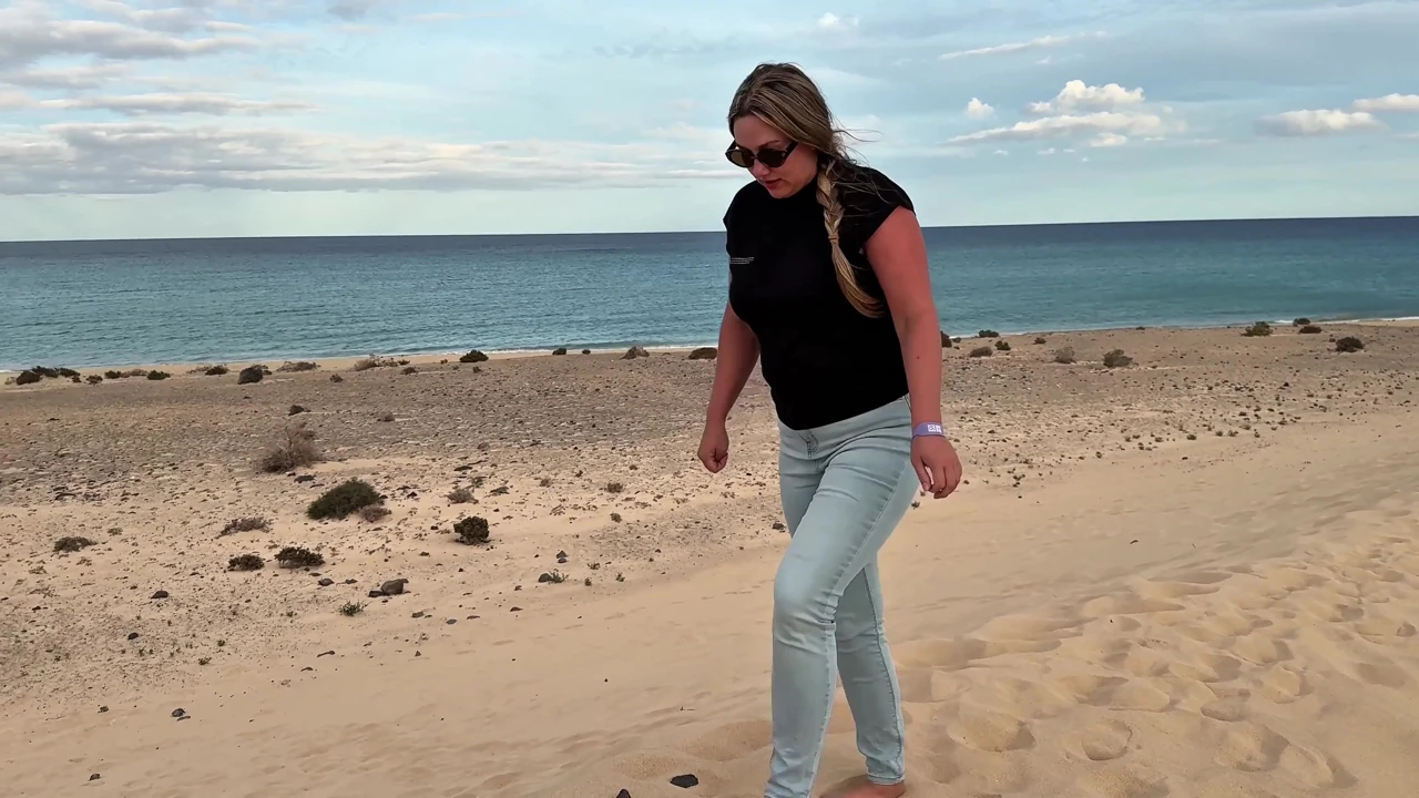 Stuck in the Sand - I Wet My Jeans While Trapped