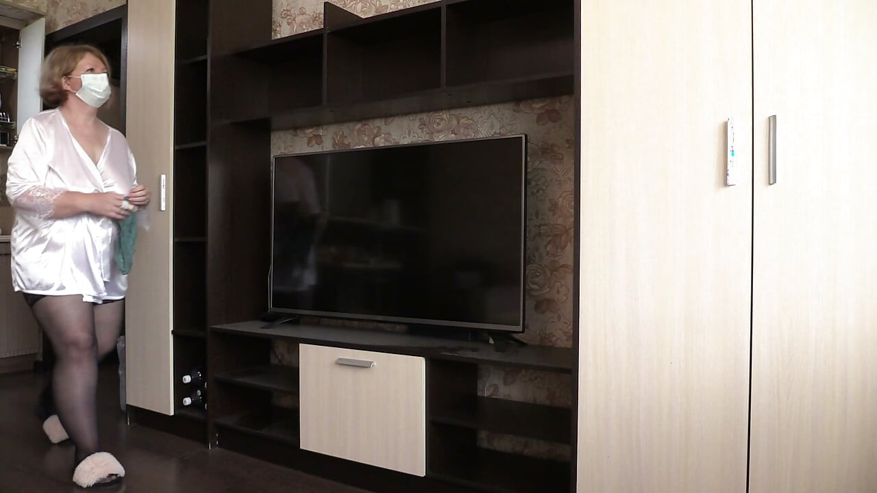 A Mature Wife with a Big Ass in White Panties in Everyday Life, Behind the Scenes. a Home Camera Watches This Plump MILF.