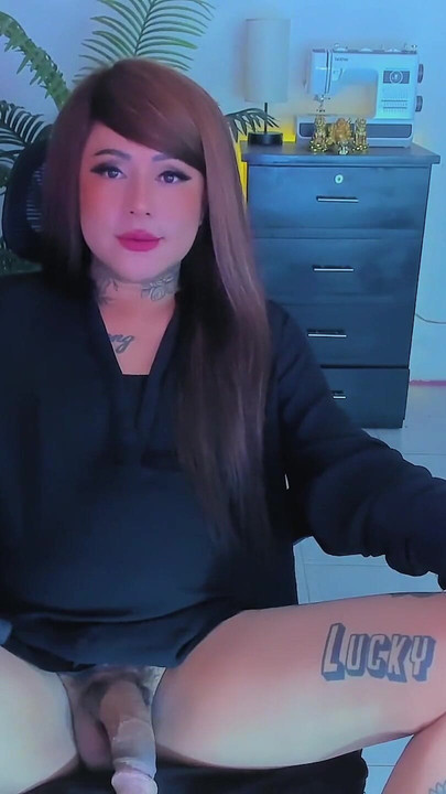 Strean 05 tháng 5 năm 2025 Kim