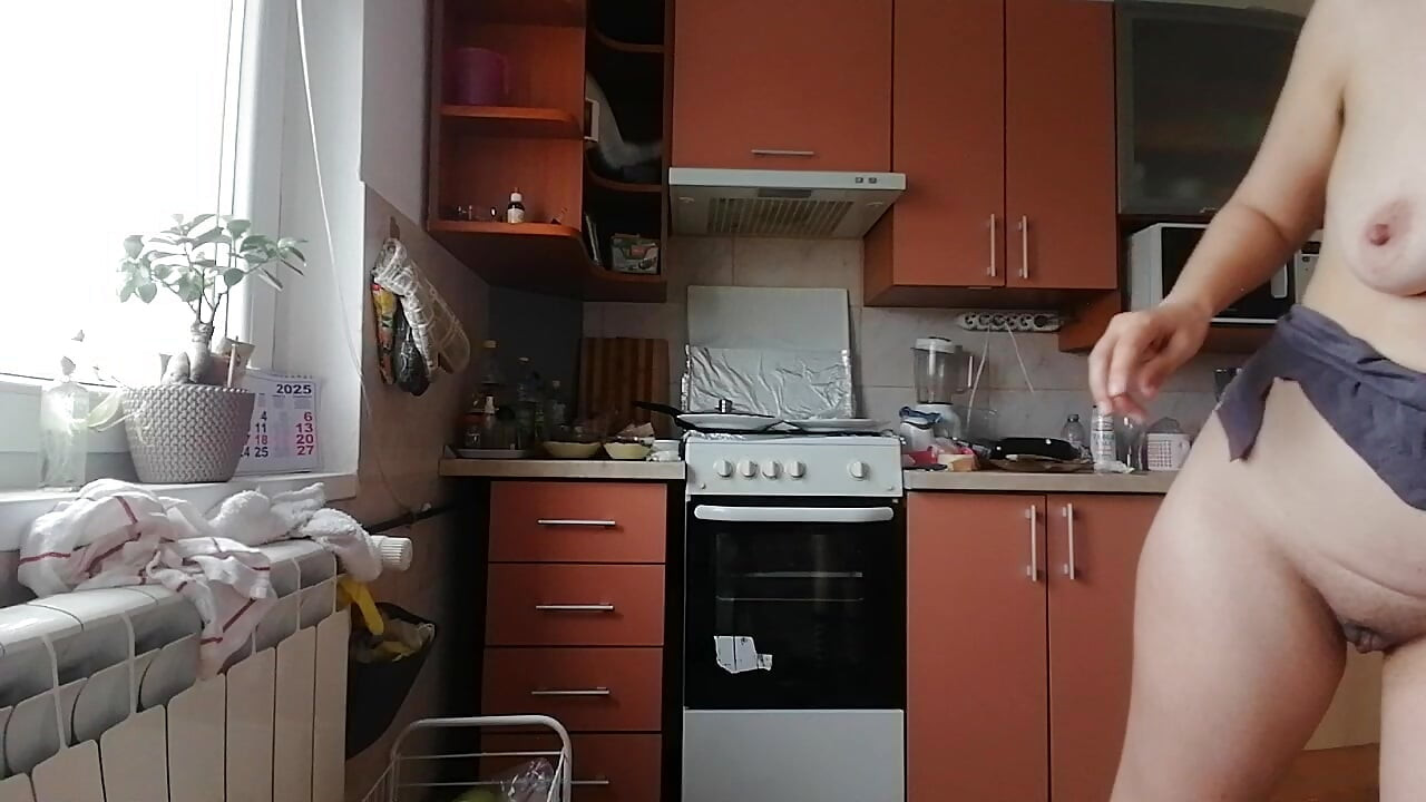 Brunette with hairy pussy, big tits, sensual and hairy woman in the kitchen. Sexy amateur wife shaves her hairy pussy.