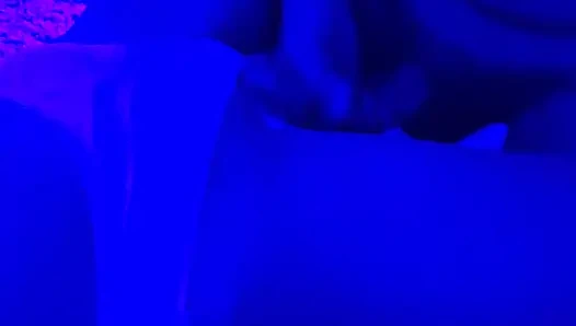 Little Thai: Papa, ich wurde auf der Party meines besten Freundes mit Sperma, Milch und Sahne gefüllt.
