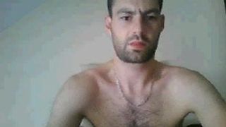 guy is playing on cam 3