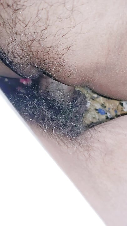 Muslim Desi Bhabhi Jaan Ke Rasil Lips Ko Chus Chus Lal Kar Diya, Muslims Lip Kissing And Fucking
