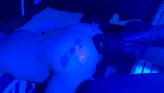 Schmutziges dunkles fisting