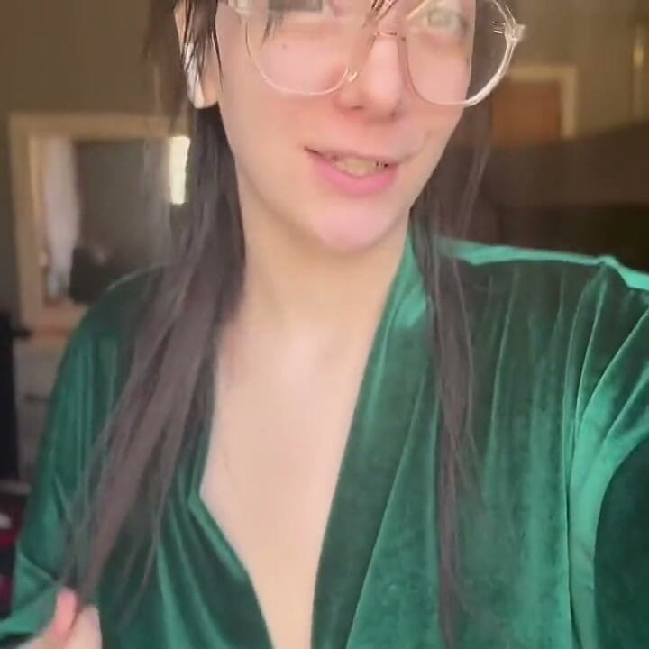 Ăn Lồn Em Sáng Sớm