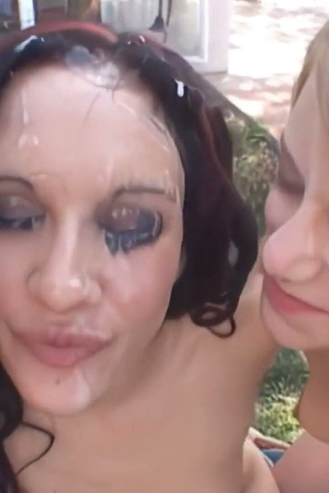 Cumdump Slut Takes Huge Bukkake Facial & Body Cumshot