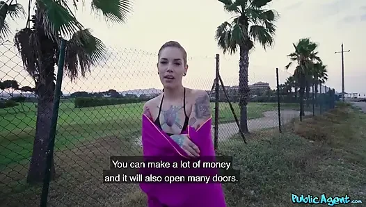Public agent - das oben ohne tätowierte covergirl silvia rubi liebt es hart