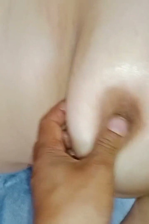 Close up Licking Juice and Pussy Eating. Squirting Orgasms to Mouth