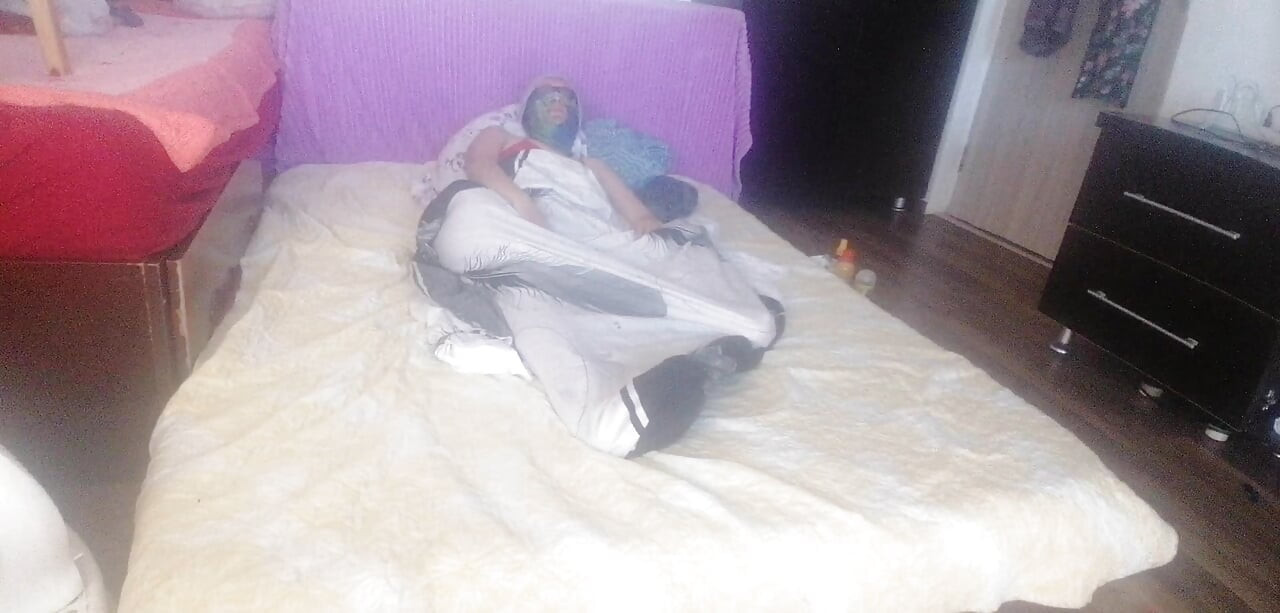 Foreplay in the bedroom with an amateur couple. Amateur MILF doing yoga, Hairy pussy, Big ass, Big tits