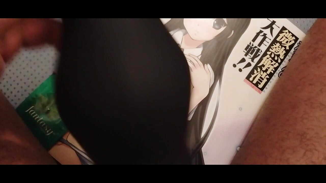 Guy Masturbating With Giant Vibrator !!!