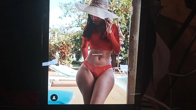 Wide hips, pawg, big ass