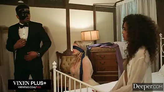 Lebih dalam. Scarlit & kenzie tunduk sama pembawa acara mereka yang misterius