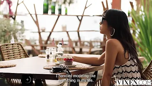 Vixen - emiri momota si cewek cantik dengan tubuh aduhai lagi asik orgasme intens berkali-kali