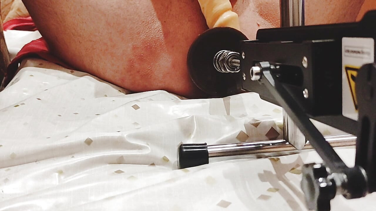Machine fuck for big dildo 28 cm, double anal