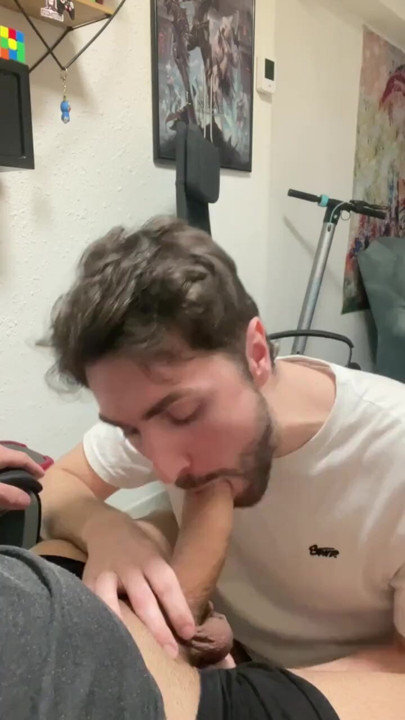making my latin friend cum in my mouth | Clip 1