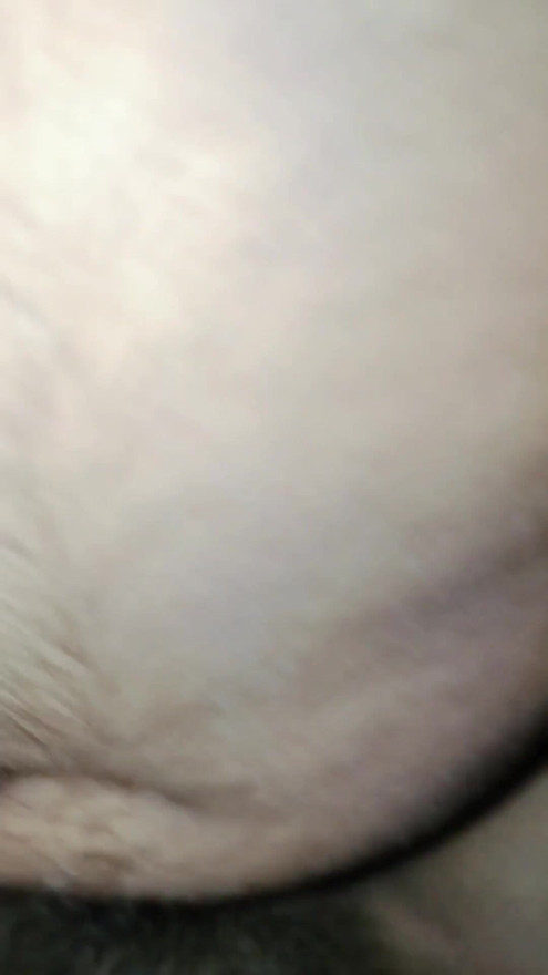 Ik hoefde alleen op haar kont klaar te komen! Zuid-Aziatische babe pakte mijn pik en hielp me mijn sperma op haar kont los te laten. | Clip 2