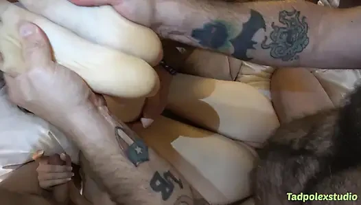 Anastasia Rose Ballon Knallender Gangbang Mit Anal-creampie, Teil 1