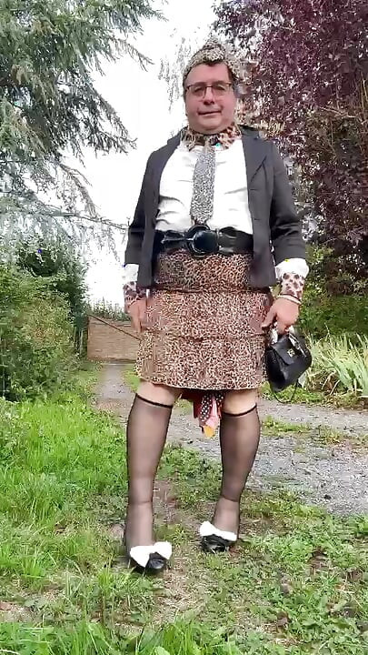 In a quick outfit with a leopard skirt for a night out