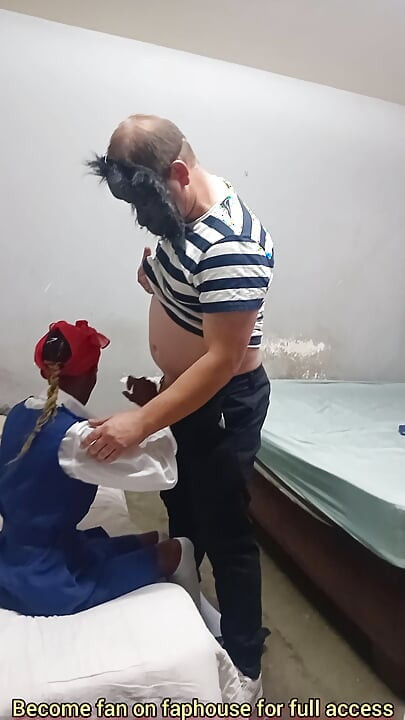 수업 후 핫한 18살 대학을 따먹는 교사