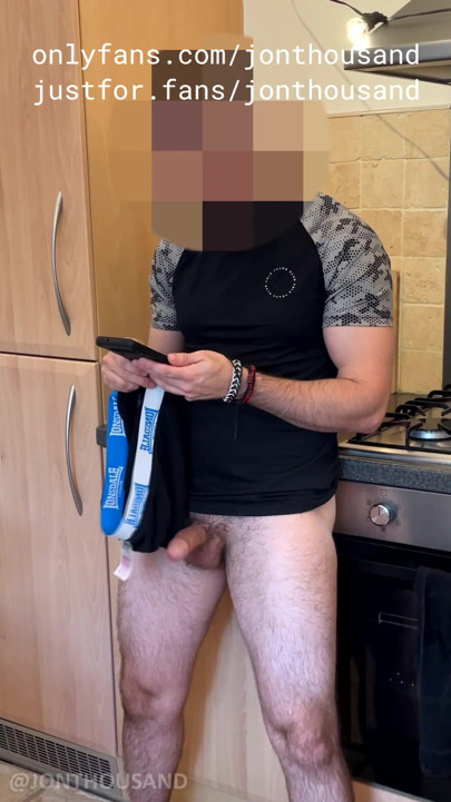 Hetero-mitbewohnerin, schwere precum in boxern