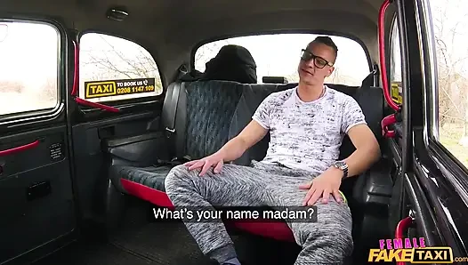 Female fake taxi - sopir semok ngentot sama supir semok