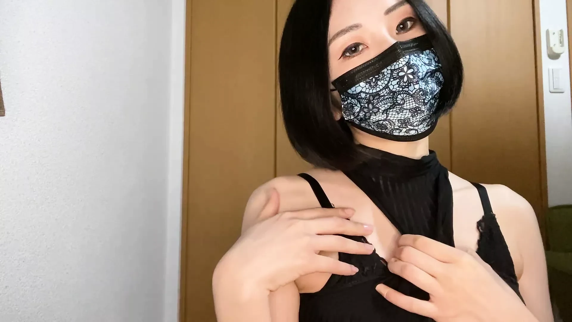 看著我, 我絕對會讓你硬到不行