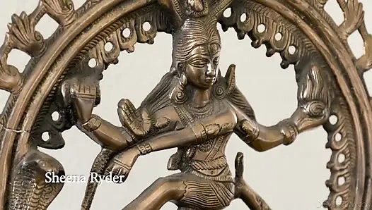 Out of the family - geile stiefmutter Sheena Ryder fickt ihren stiefsohn im geheimen