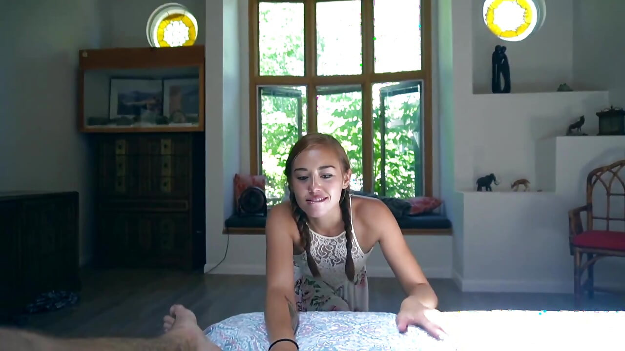 Safada babá pega em flagrante