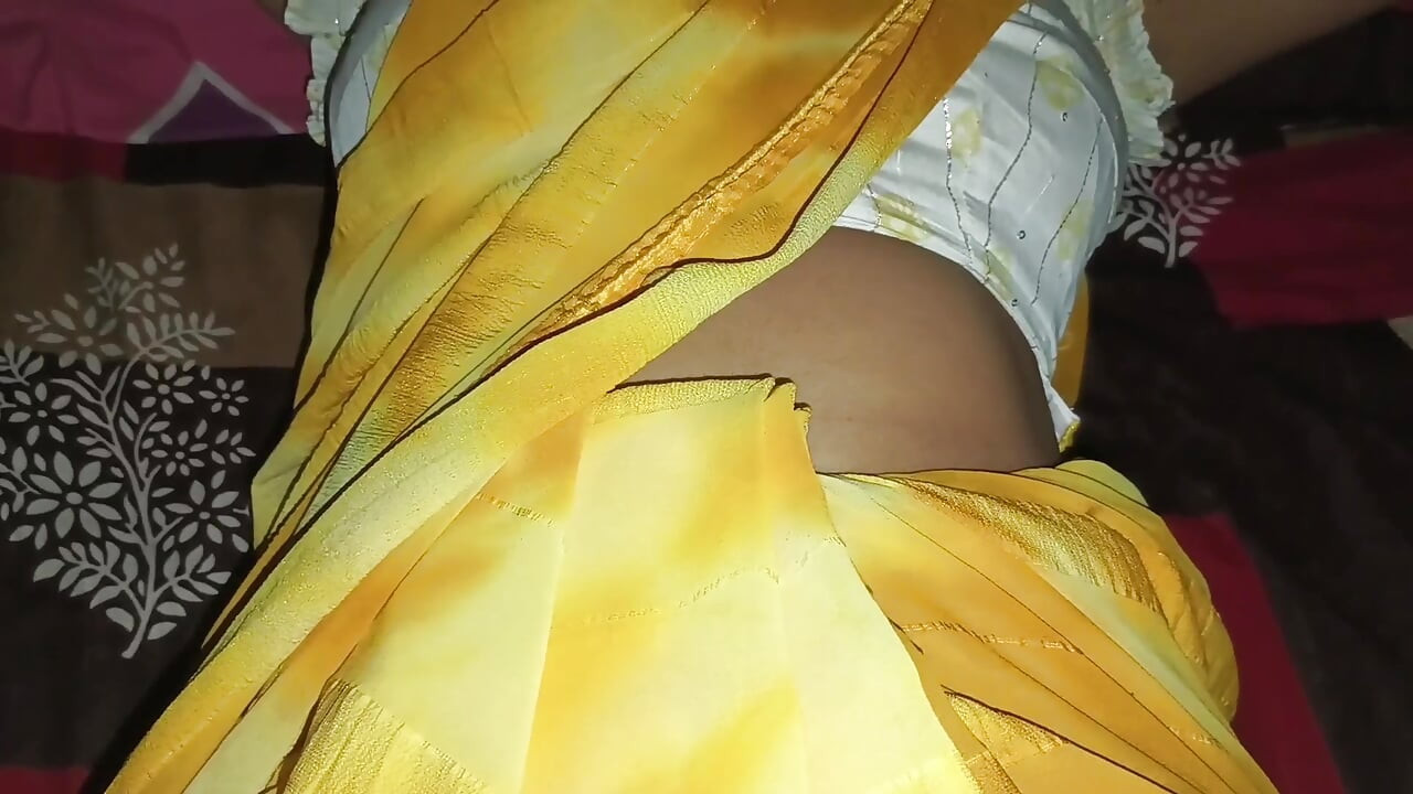 Meu cunhado teve um romance comigo, ele viu minha buceta.
