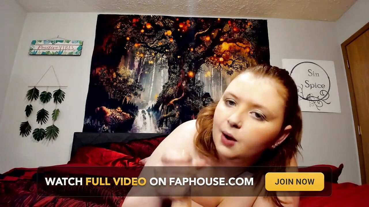 Gloryhole drolja svršava kod kuće