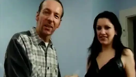 Amateur Brunette Girl Get Fucked