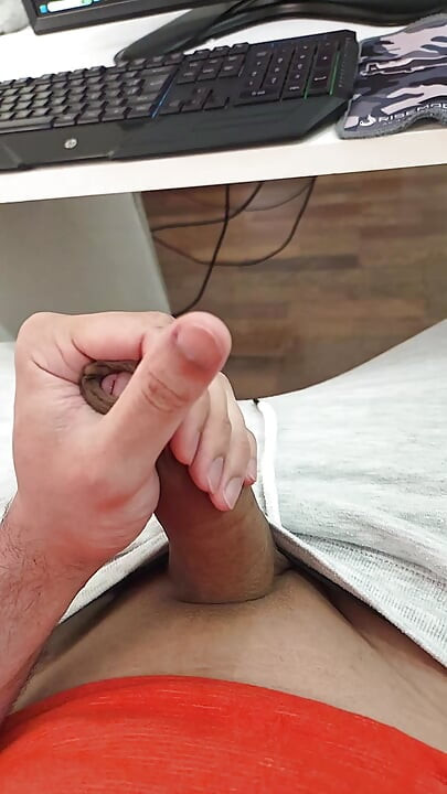SUPER OGROMAN KURAC U USPORENOM SNIMKU