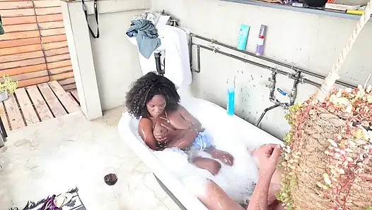 Das Bad, Das Nie Endet