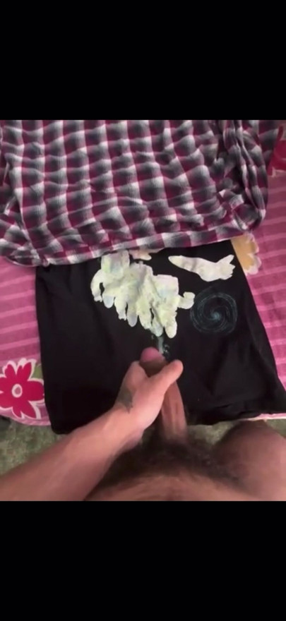 Huge cumshot full of richness