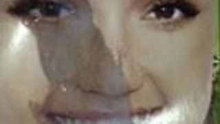 Éjaculation sur le visage de Jessica Alba