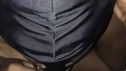 Mükemmel dudaklarla yanlış yaptım-sikini emdim bölüm 2