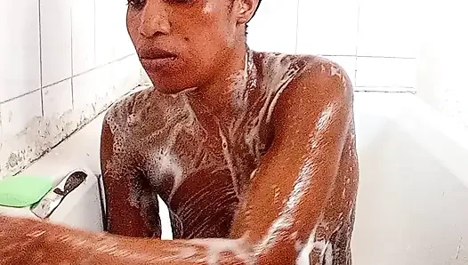 Ev yapımı her gün banyo yapıyor bölüm bir
