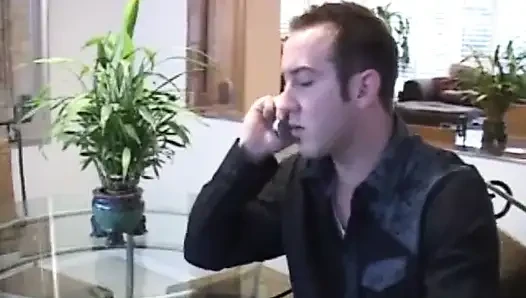 Brooke Brand трахается в спальне с ее маленькими сиськами