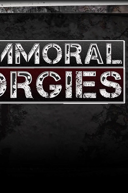 Si jalang gila ini makan pepek satu sama lain, ditampar pantat, dan menelan air mani yang lazat