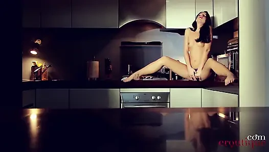 Martina Violet - Flexible Kitchen Orgasm