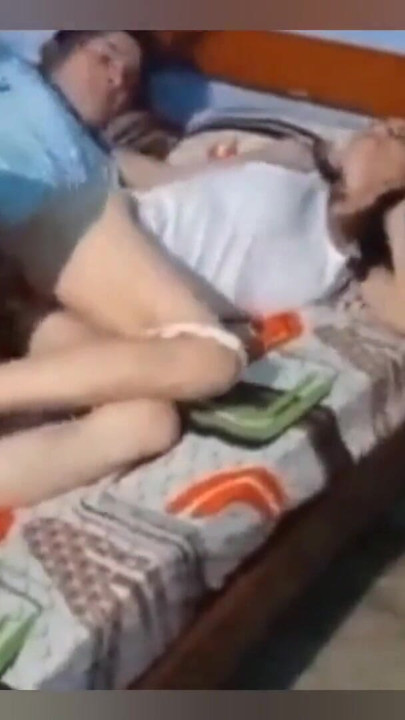 Sloppy Indian woman fucks without a condom with her Tamil lover in new delhi | Clip 1