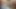 ニコールがお腹を満たして - げっぷとお腹を撫でる