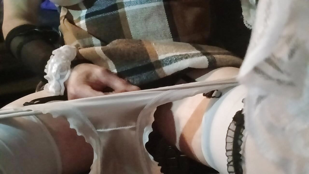 Nieuw pantyplezier voor pantyliefhebbers