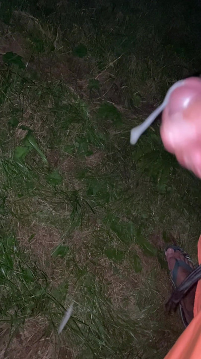 Big cumshot outdoors