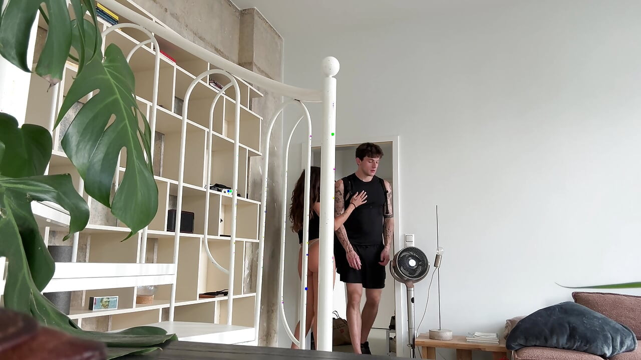 Ich behandelte meinen mann gut, als er aus dem fitnessstudio nach hause kam