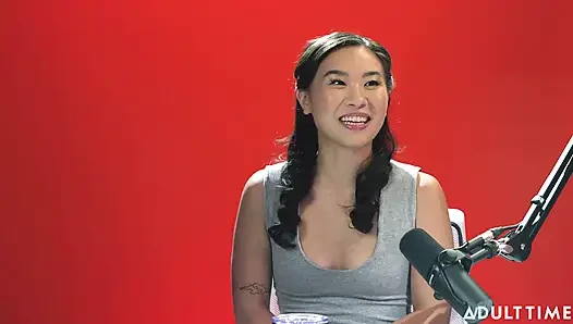 Kimmy kimm menaklukkan malu & menjual celana dalam bekas | Podcast Khusus Orang Dewasa