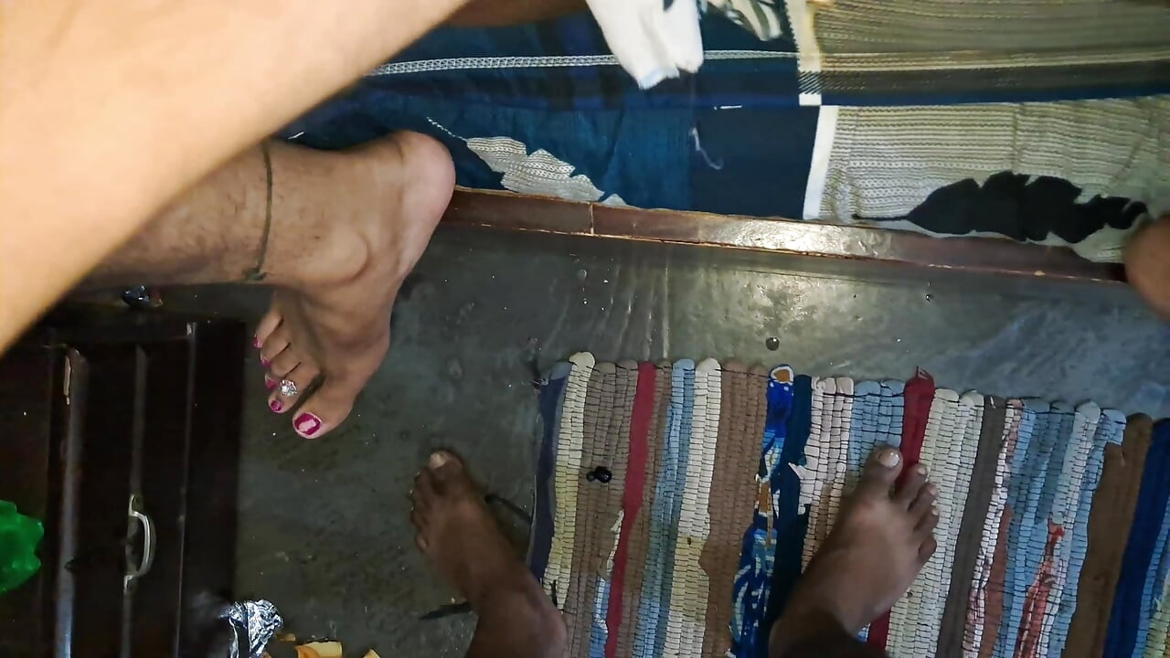Akhirnya hari ini setelah sekian lama aku ngentot sama saudara tiriku sendiri dan dia setuju kalau dia ngentot kontolku habis-habisan sampai dicrot di dalam