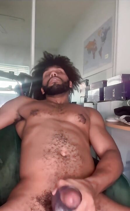 Office Stroke: Man in Suit Masturbation